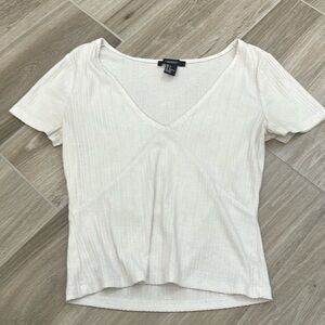 white forever 21 cropped ribbed v neck tee